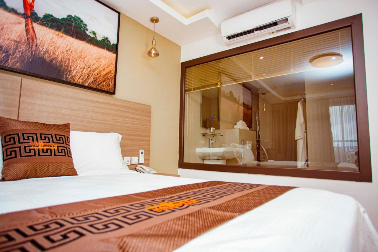 Hotel Les Vallons Abidjan Buitenkant foto